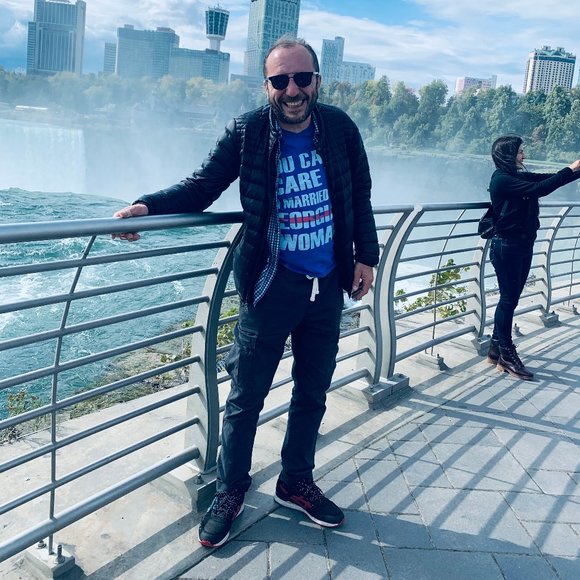 Meet your Posher, Iason - Picture 1 of 1